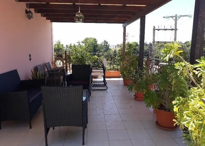 Socrates Otel 2*