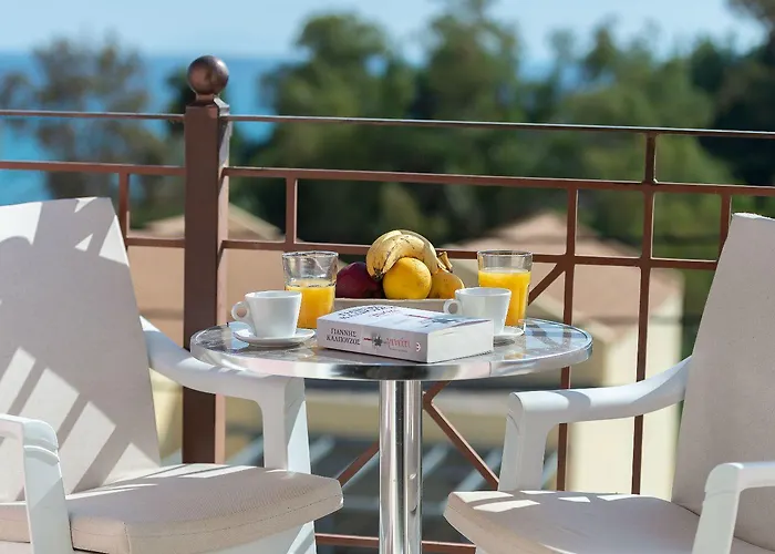 Socrates Otel 2*