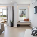 Socrates Hotel 2*