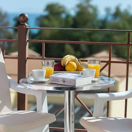 Socrates Hotel 2*