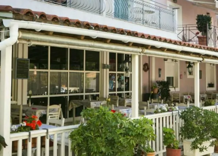 Socrates Hotel 2*